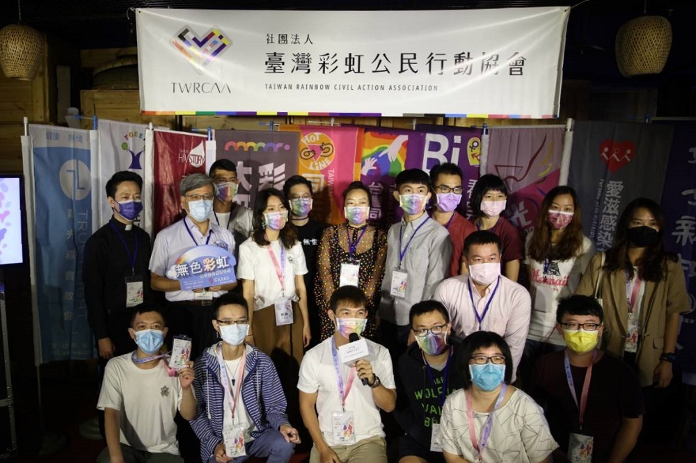 今年同志大遊行主題為「友善日常 in Taiwan」，因應疫情改為線上為主、街頭為輔模式。（陳愷巨攝）