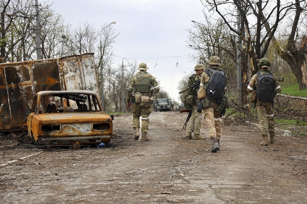 烏克蘭南部城市馬立波大部分地區落入俄軍及親俄部隊掌控。（美聯社）
