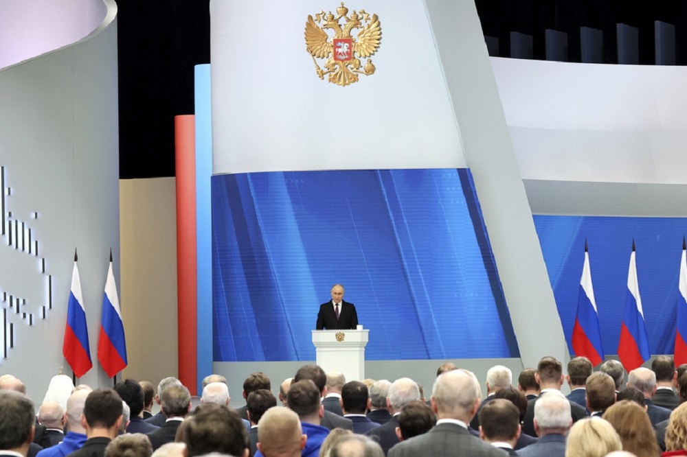 俄國總統普丁2月29日發表國情咨文，警告西方不要試探他的核武底線。（美聯社）