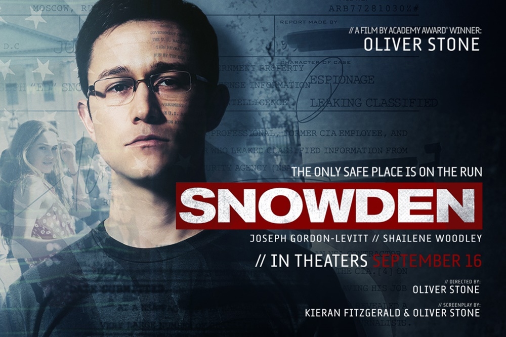 《神鬼駭客：史諾登》（Snowden）電影海報。（翻攝自官網）