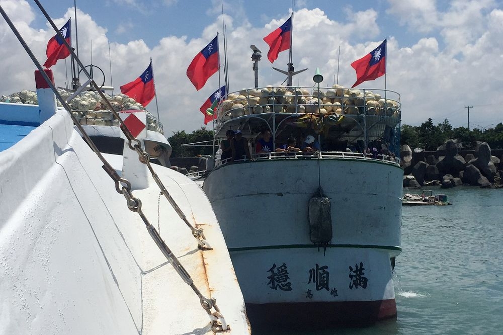 國安單位事前並未掌握香港《鳳凰衛視》記者搭漁船前往太平島採訪的訊息。（路透社）