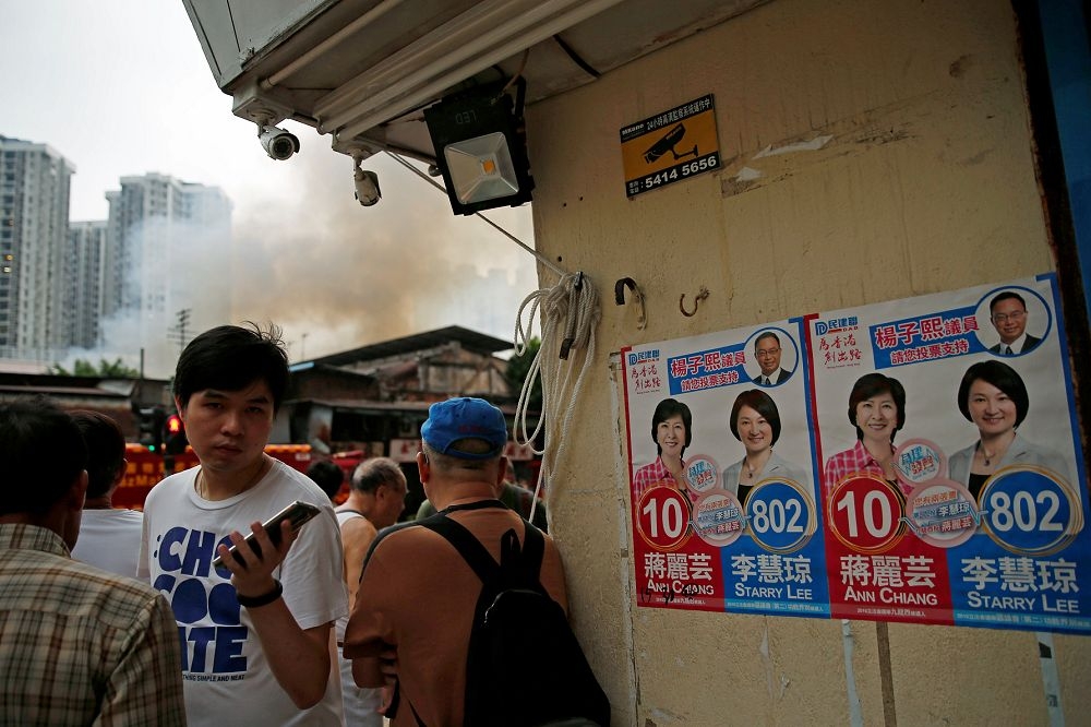 比起結果，其實選舉的過程已經充份反映，中國統治香港近20年，已經將香港的「公民社會」、以及其對制度的信任完全摧毀。（路透社）