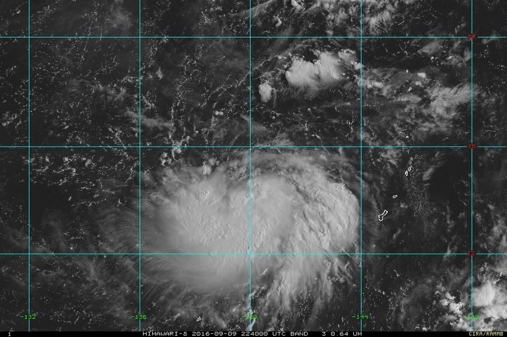 位於關島西方海面的熱帶性低氣壓，10日下午2時增強為颱風「莫蘭蒂」（Meranti），氣象局下午發布最新預報，顯示莫蘭蒂很有可能在中秋節前後直撲台灣而來。（翻攝自RAMMB）