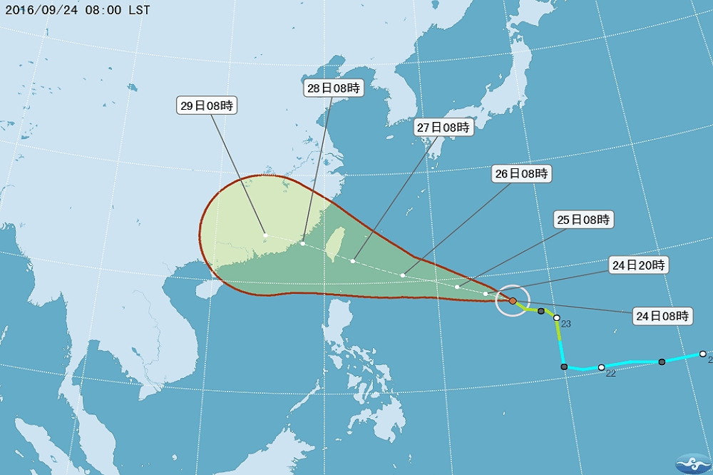 輕度颱風「梅姬」持續朝台灣接近，暴風圈範圍有逐漸變大的趨勢，預估27、28日最接近台灣。（翻攝自中央氣象局）