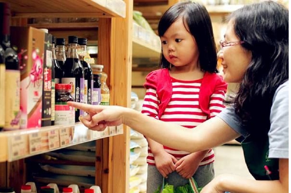 食安問題近年來受到台灣重視，國人青睞日本食品，而核災區輻射污染影響造成農作物等突變受損，環保團體擔心，一旦下肚恐造成身體危害，仍把關抵制日方全面輸出來台。（翻攝自主婦聯盟臉書）　