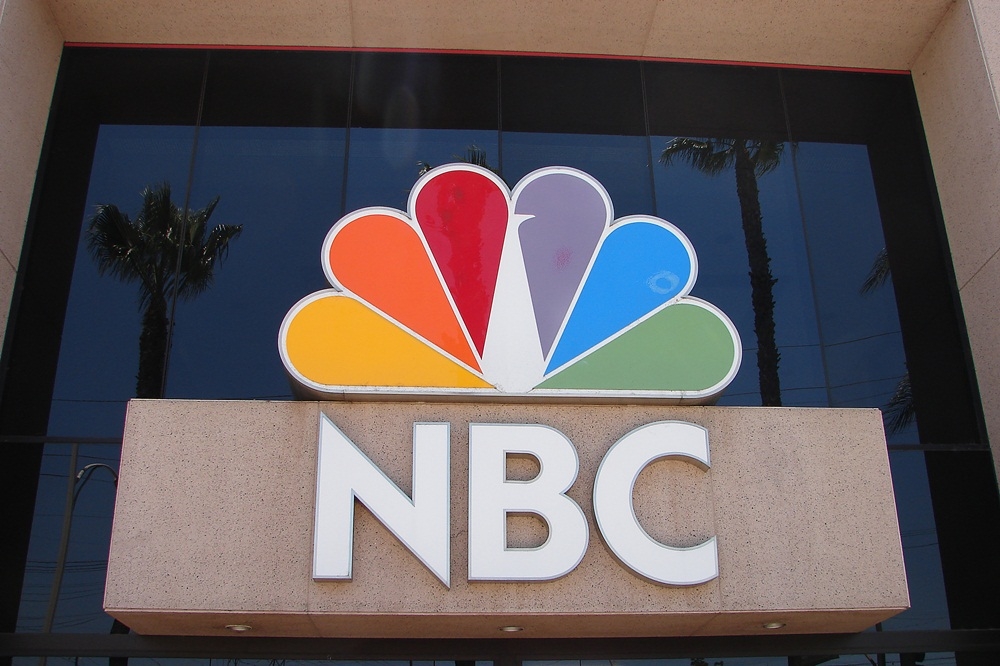 美國國家廣播公司（NBC）台標。（Gareth Simpson@flickr, CC BY 2.0）