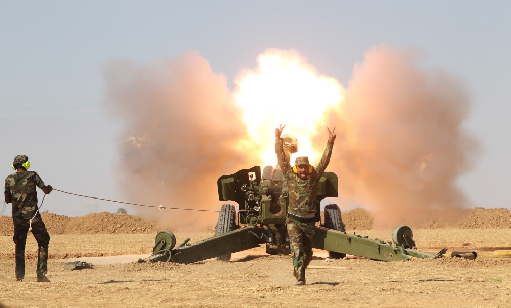 29日，伊拉克什葉派民兵隊自行宣佈加入摩蘇爾戰役。（湯森路透）