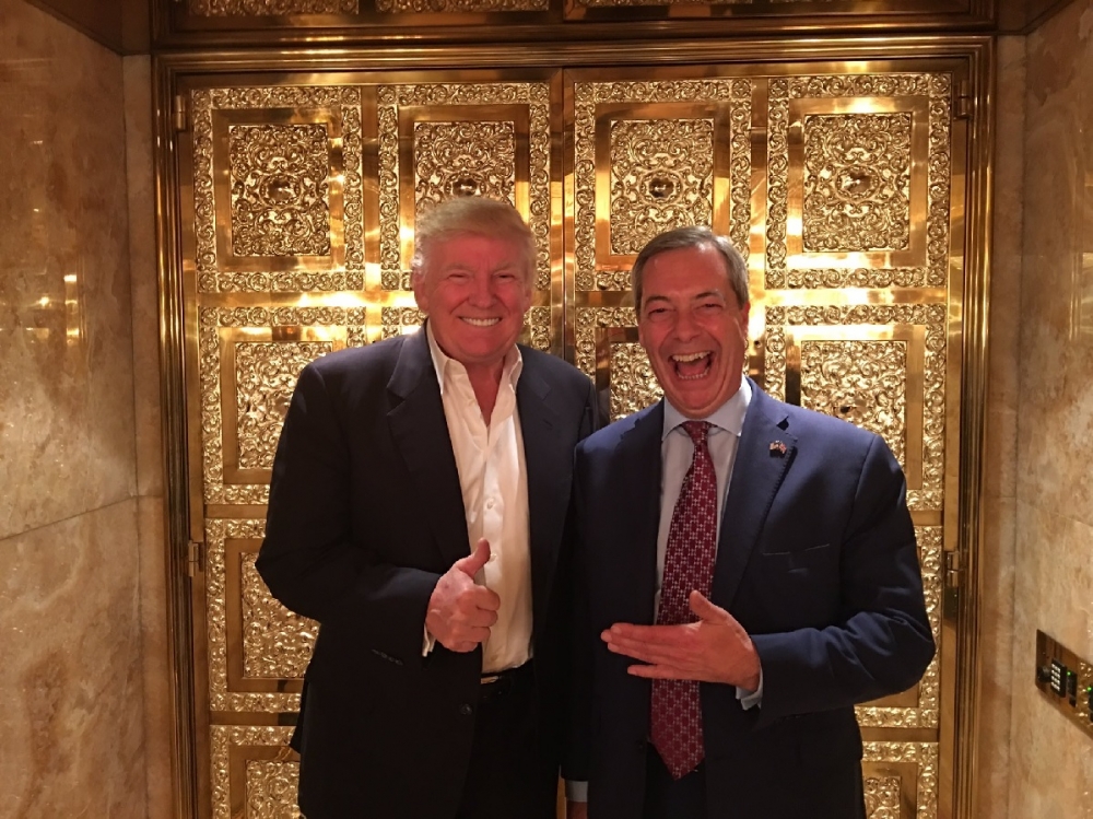 「英國獨立黨」黨魁法拉吉與美國總統勝選人川普在紐約會面。（取自推特 @Nigel_Farage）