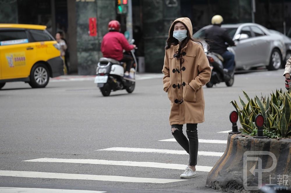 入冬以來，最強冷空氣最快8日將影響台灣，氣象專家吳德榮說，這波寒流可能會持續影響近6天。（資料照片）