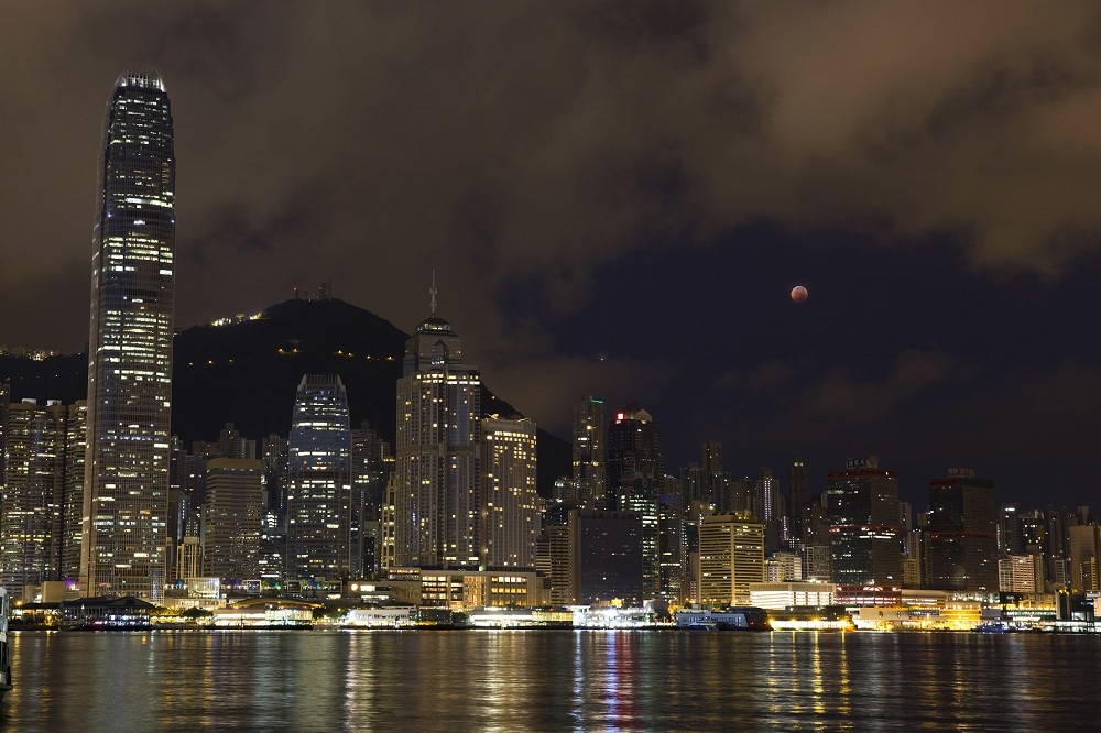 香港在50年代之後幾十年時間，由西方主導的殖民地，成為了實際上由廣府文化主導的都市。（湯森路透）