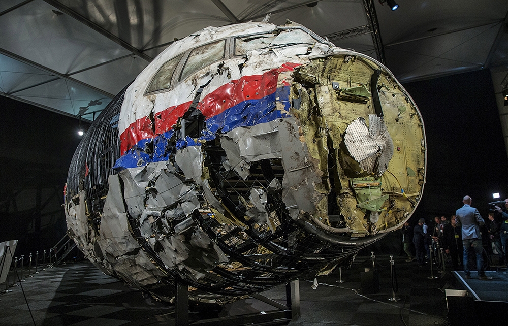 多國調查人組首次指控俄羅斯軍方2014年擊落馬航MH17客機（湯森路透）。