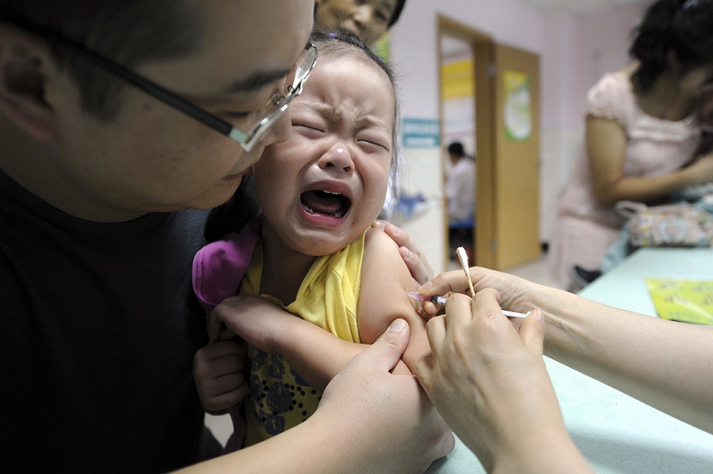 中國假疫苗事件、毀一代人健康恐懼正在蔓延中。（美聯社）
