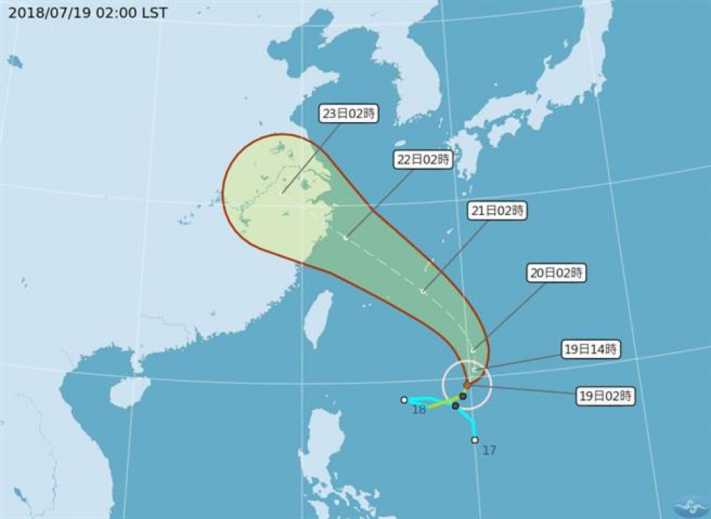 輕颱安比預期不會直接侵襲台灣，但周六、日的時候距離台灣北端約400多公里，還是要留意可能的變化。（圖片取自中央氣象局）