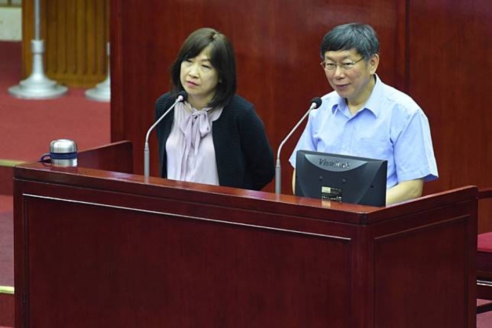 民進黨籍副台北市長副祕書長李文英將向柯文哲請辭。（攝影：葉信菉）