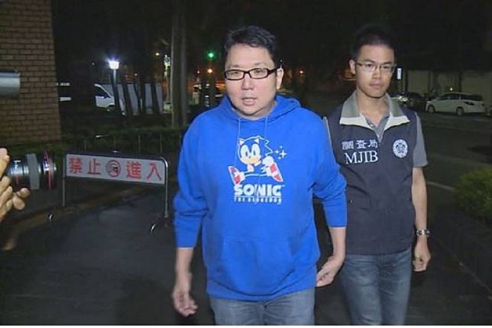樂陞董事長許金龍2日遭到台北地院以多項罪名，判處有期徒刑18年，併科罰金1億元。（翻攝自華視新聞台）