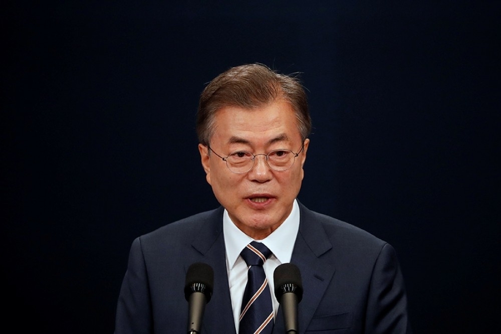 南韓總統文在寅27日開記者會，透露26日與金正恩會面事宜。（照片：湯森路透，後製：李明維）