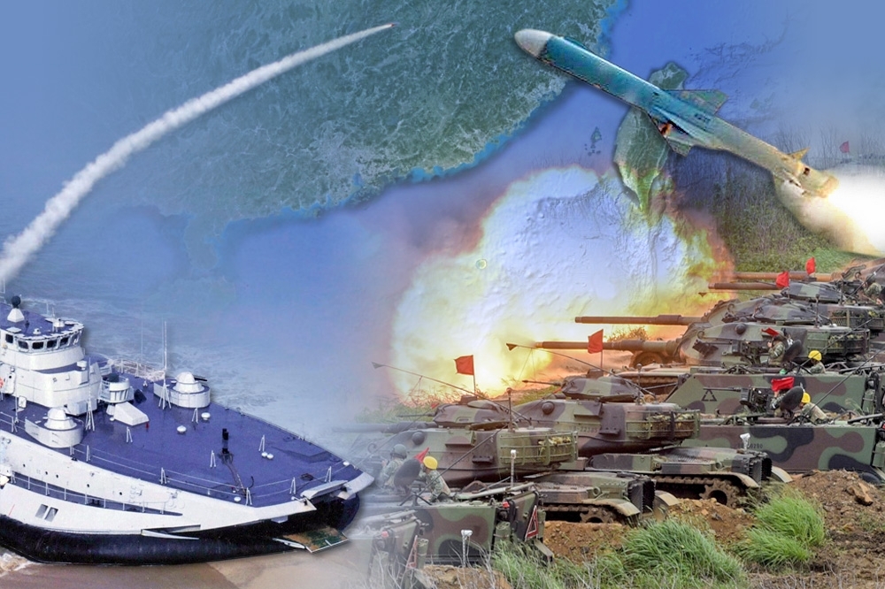 漢光34號電腦兵推演習，我方「藍軍」出動雄二E巡弋飛彈車、雄風二、三飛彈車、以及陸軍雷霆2000多管火箭車，成功重創「紅軍」的登陸船團。（合成畫面）