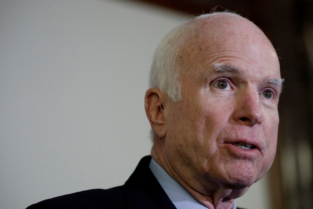 現年81歲的美國共和黨參議馬侃（John McCain），2017年確診罹患腦癌。（湯森路透）