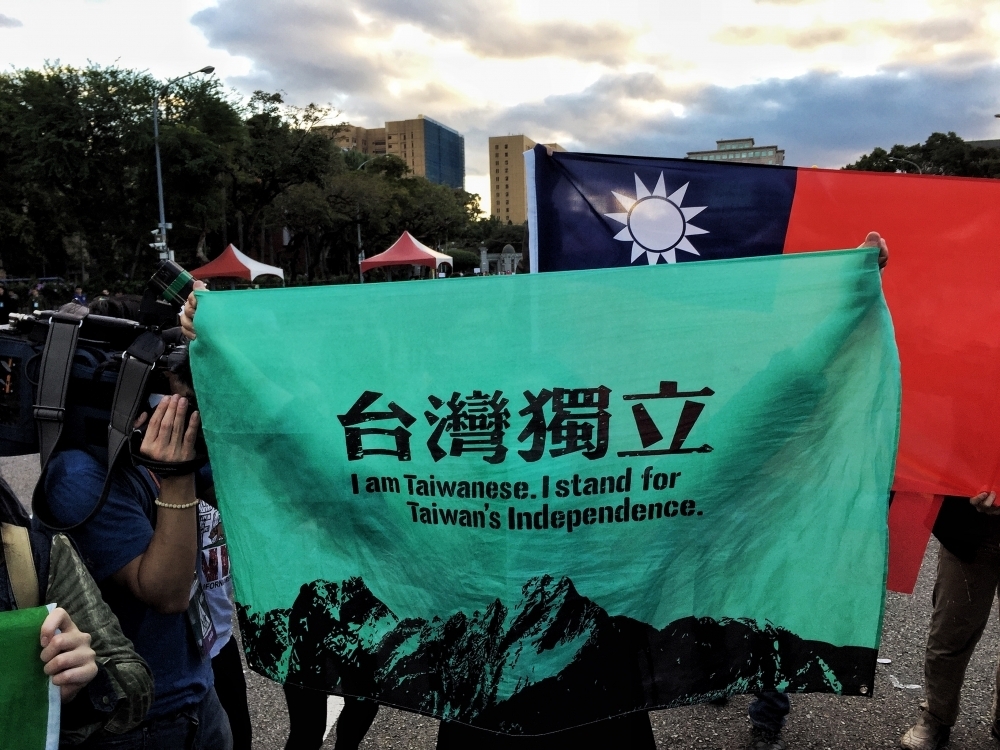台灣認同早已是台灣主流，而所謂的中華民國認同，與認同中國、支持紅統更是兩碼事。（攝影：李昆翰）