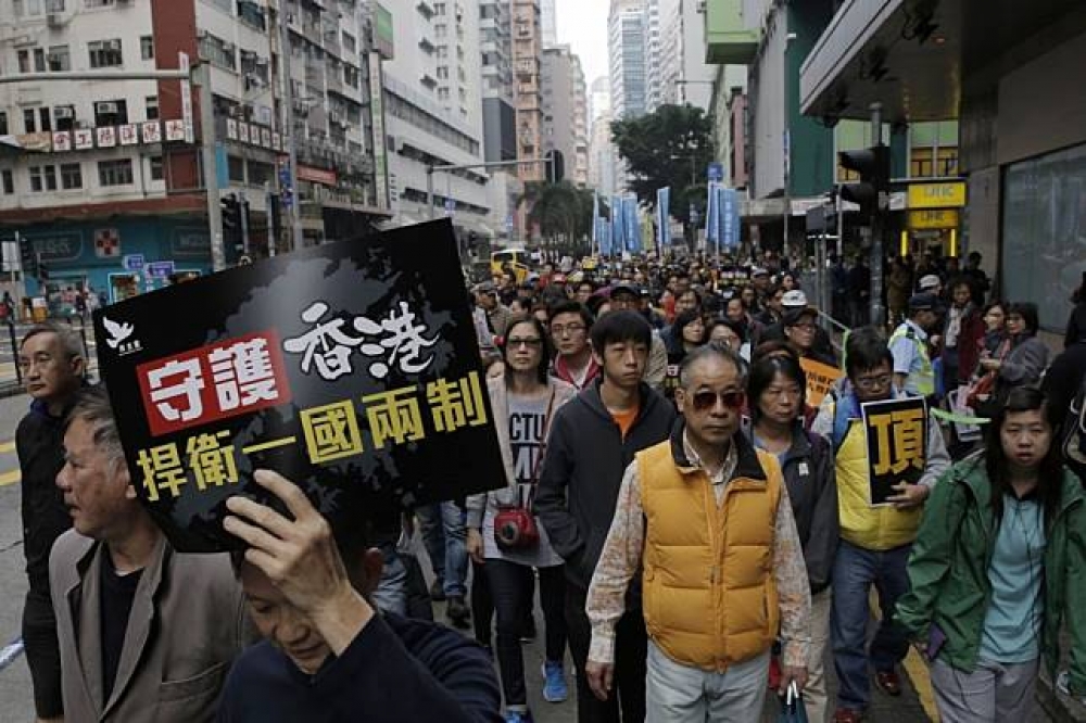 香港1日下午2時30分，由民陣發起抗議北京的大遊行。（湯森路透）