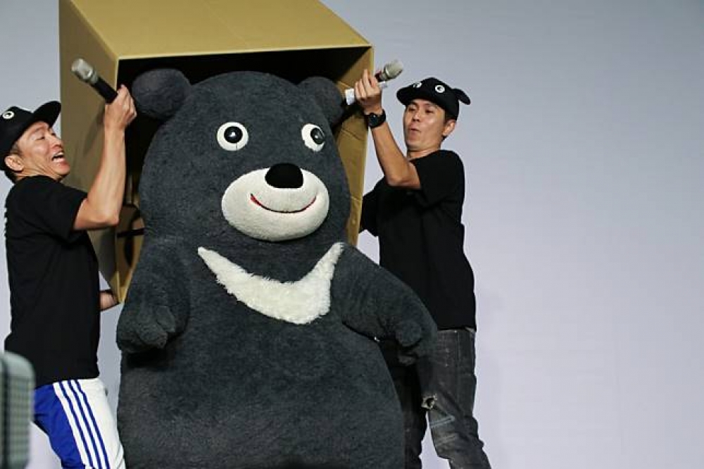 高人氣的台北世大運吉祥物「熊讚」接受「微整型」的新造型21日首次亮相。（攝影：張凱婷）