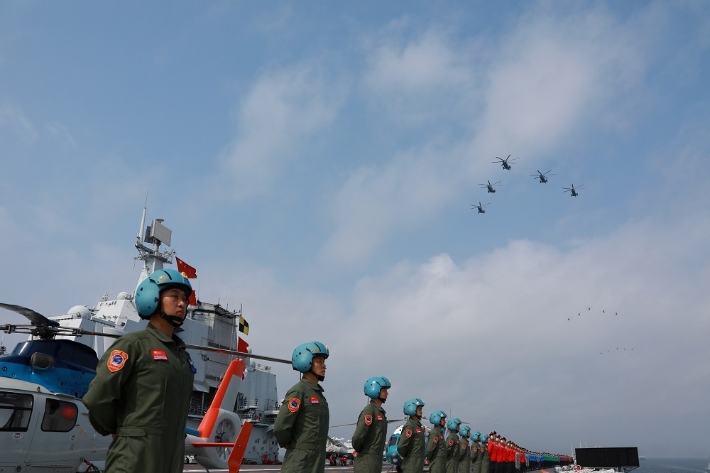 《環球時報》宣稱：「海軍南海軍事訓練提前結束，台海實彈演習即將開啟。」（湯森路透）
