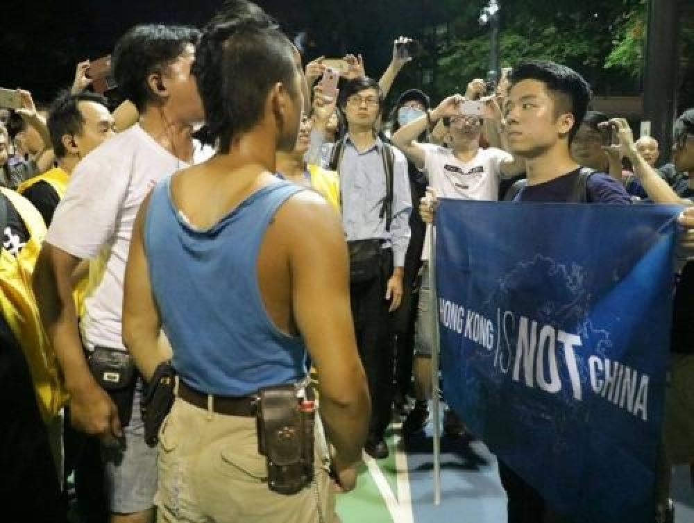 團結就是先容得下異見，和接受有人有相近目標但手法不一樣，香港的反對派普遍不了解這點，自然就團結不起來。（翻攝獨立記者莊翰銘臉書）