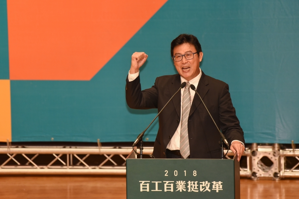 距離年底台北市長選舉還有81天，月初一份親綠媒體所做的民調顯示，民進黨台北市長參選人姚文智雖然依舊位居第三位，但支持度從個位數升至14.9％，聲勢有所成長。（攝影：張文玠）