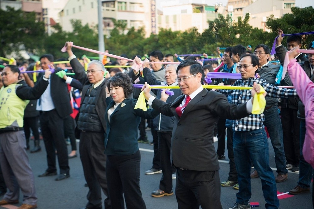 民進黨知情人士透露，在黨內高層評估國民黨黃敏惠、蕭淑麗一定會分裂參選後，在李俊俋無意願、藍營又分裂的前提下，最後才決定繼續推涂醒哲一拼。（取自涂醒哲臉書）