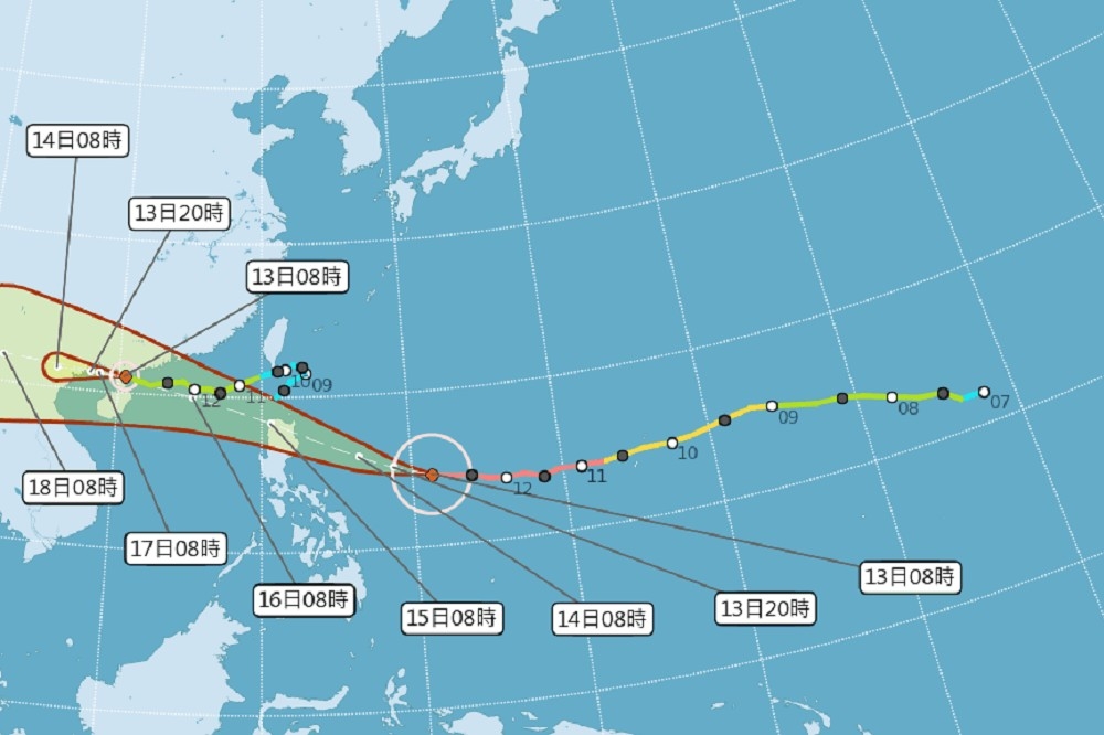 山竹颱風仍維持強颱等級，未來24小時之內強度還有機會再上攻，預估將於14日晚間至15日最接近台灣。（中央氣象局提供）