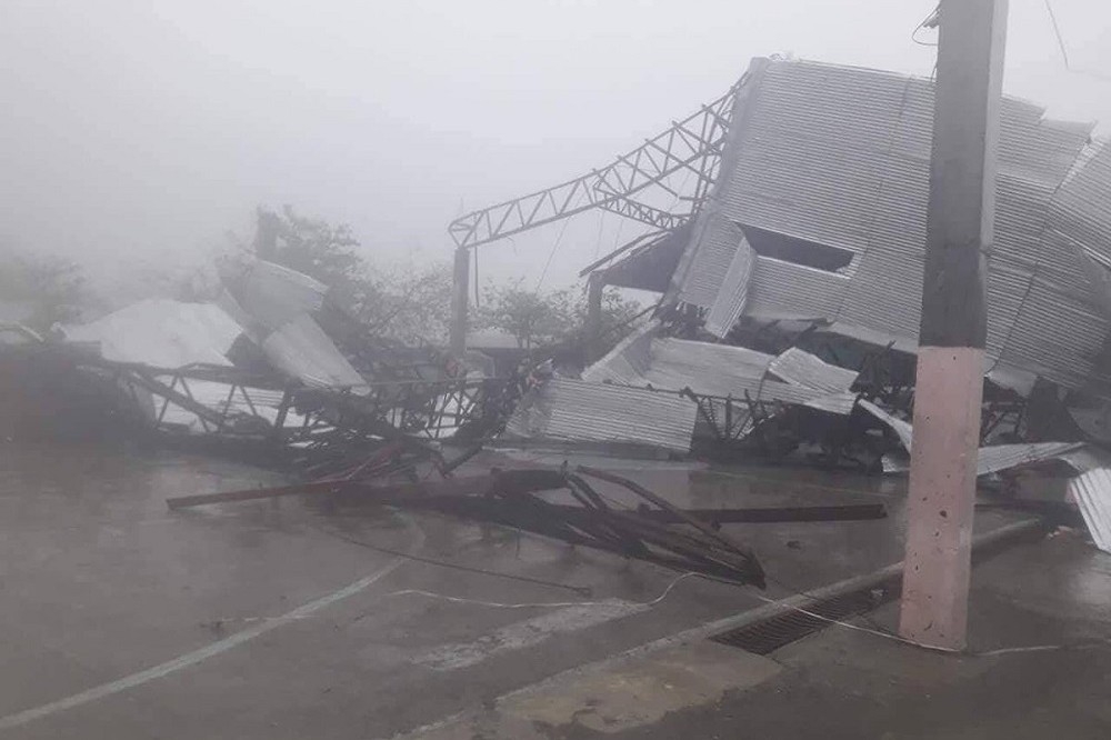 颱風山竹橫掃菲律賓呂宋島，至少14人死亡。（湯森路透）