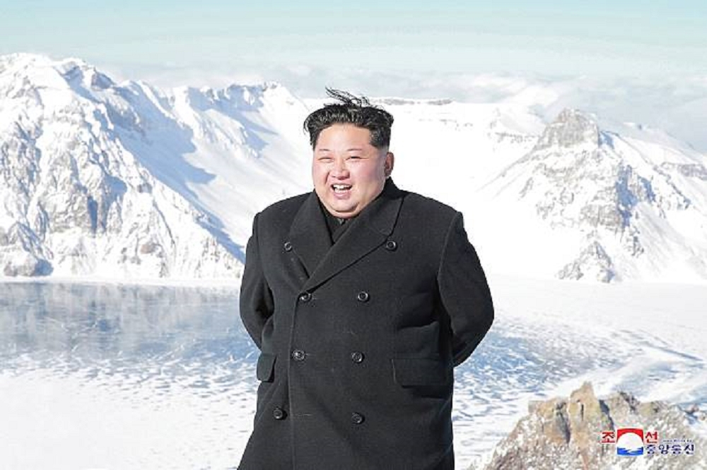 北韓領袖金正恩去長白山視察。（湯森路透）