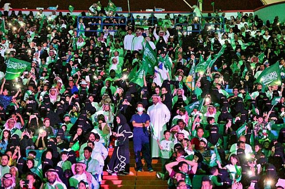 沙國最新公布的性別平等政策將允許女性到體育館觀賽。（美聯社）