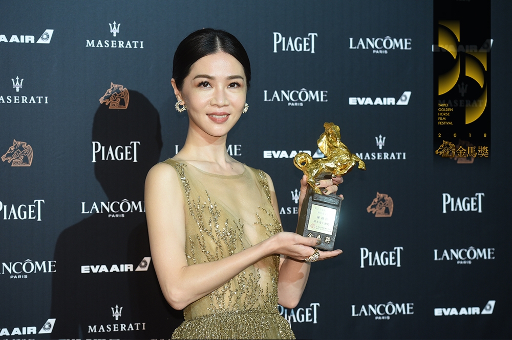 謝盈萱以《誰先愛上他的》獲得第55屆金馬獎最佳女主角（攝影：張文玠）