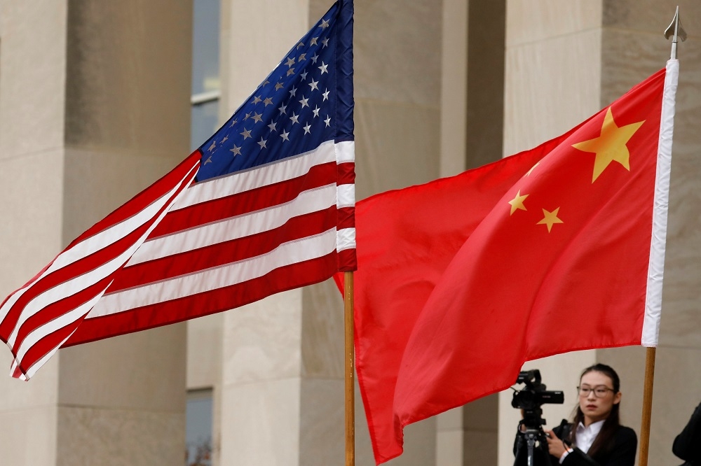 美國駐北京大使館開始限制部分中美關係研究員的簽證。（湯森路透）