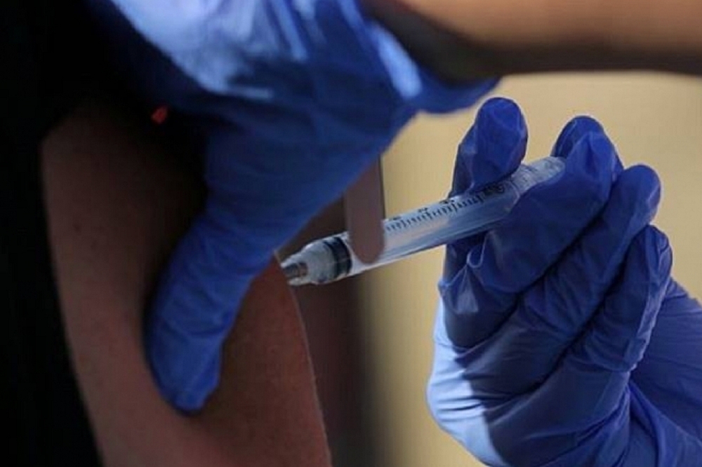 香港衛生署公布叫停賽諾菲流感接種注射，圖為示意圖。（湯森路透）