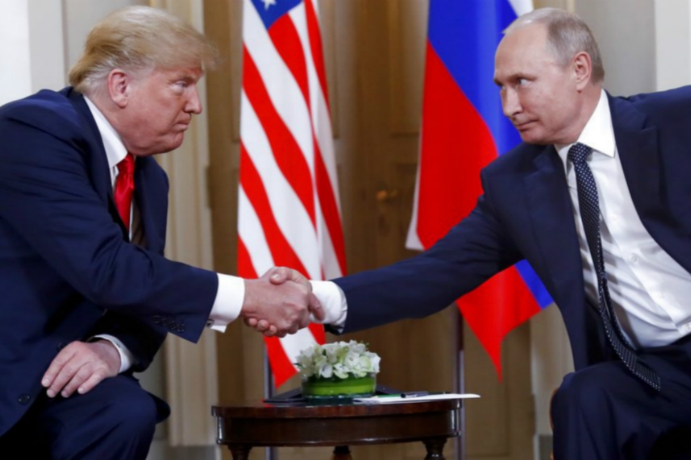 美國總統川普（圖左）單方面取消與俄羅斯總統普京（圖右）預定在G20的會面。（美聯社）