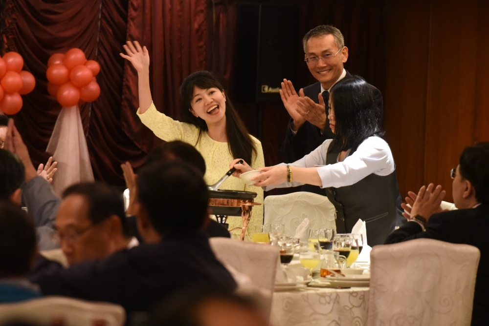台北市長柯文哲6日晚上邀請數名議員，在玉喜飯店一同用餐。圖為議員高嘉瑜。（攝影：鄭宇騏）