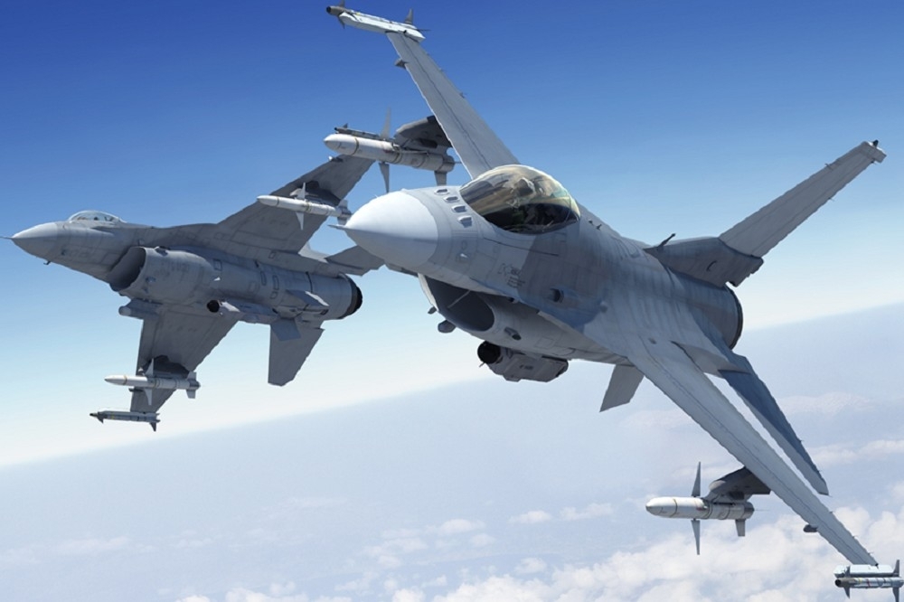 台灣耗資1100億的F-16V戰機性能提升，預計6年內完成全數改裝，目前已有4架戰機在漢翔航空廠棚內執行。（翻攝自Lockheed Martin官網）