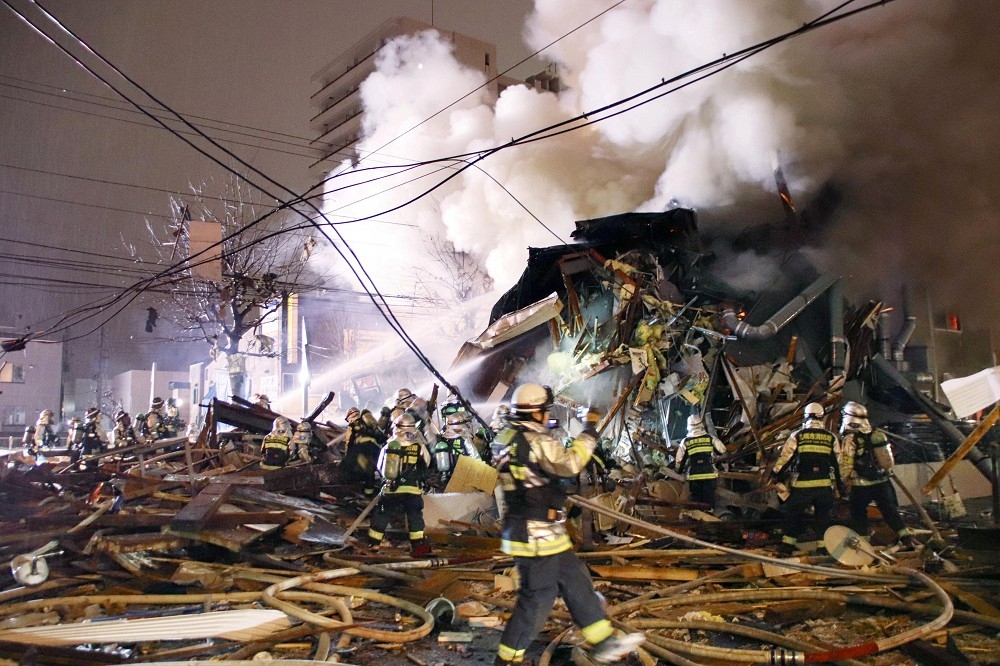 北海道札幌16日晚上一家居酒屋發生爆炸。（湯森路透）