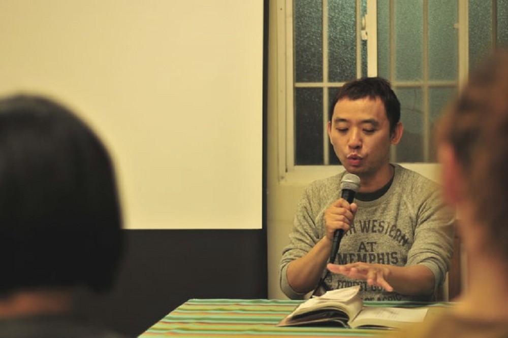 知名同志導演陳俊志，10日被發現在自家中辭世，原因為心因性休克。（取自陳俊志臉書）