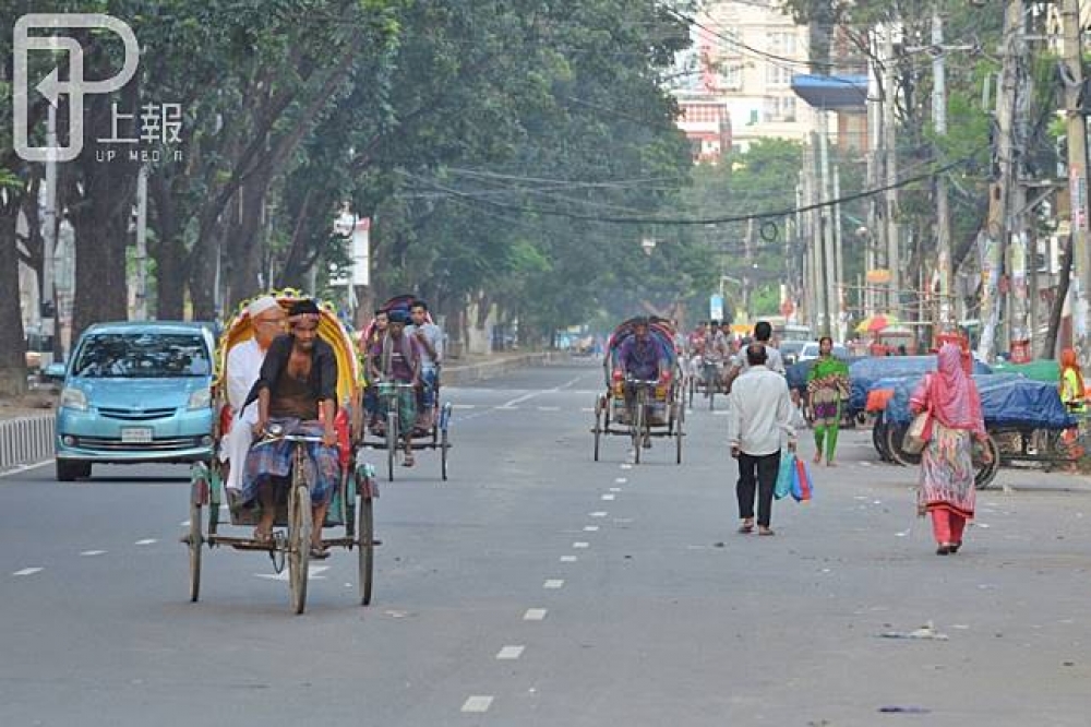 橫梗在前的嚴肅課題是，孟加拉有什麼條件收容那麼大量的難民？（攝影：李濠仲）