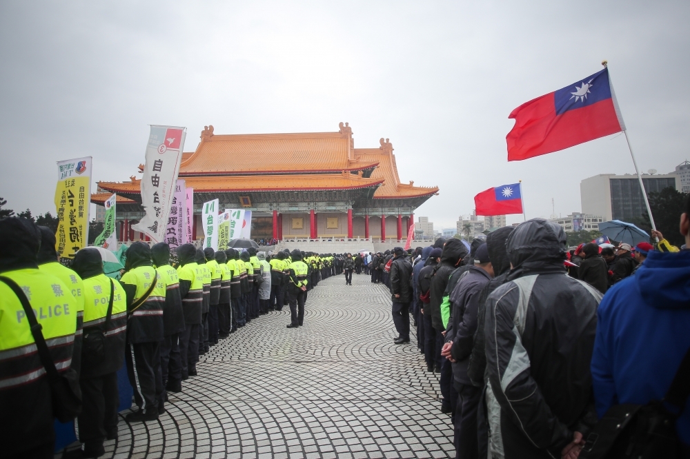 過去長期抑制了台灣獨立的自覺意識，反實體化了虛無縹緲的中華民國。（攝影：陳品佑）
