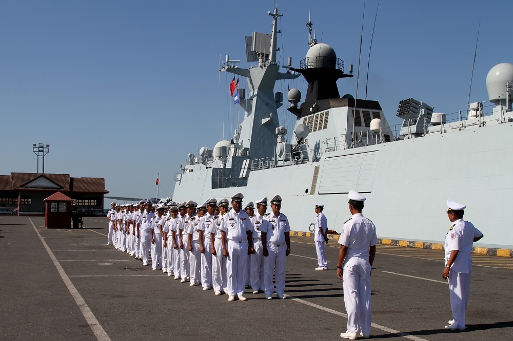 中國海軍2018年6月曾赴柬埔寨舉行聯合軍演。（湯森路透）