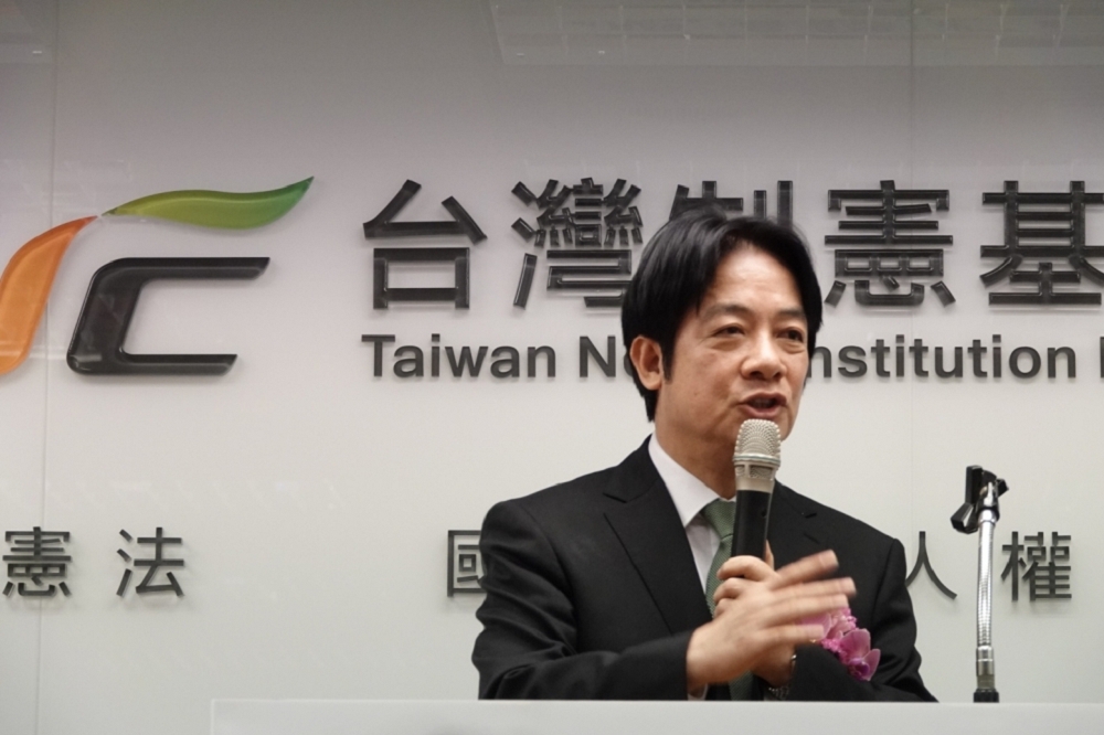 賴清德23日出席「台灣制憲基金會」開幕式活動，談論中華民國憲法的3大問題及阻礙制定新憲的2大困難。（攝影：羅佳蓉）
