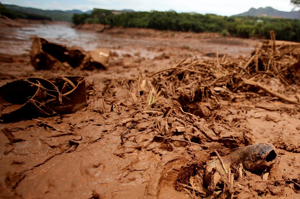 巴西東南方25日發生礦區水壩潰決事件。（湯森路透）