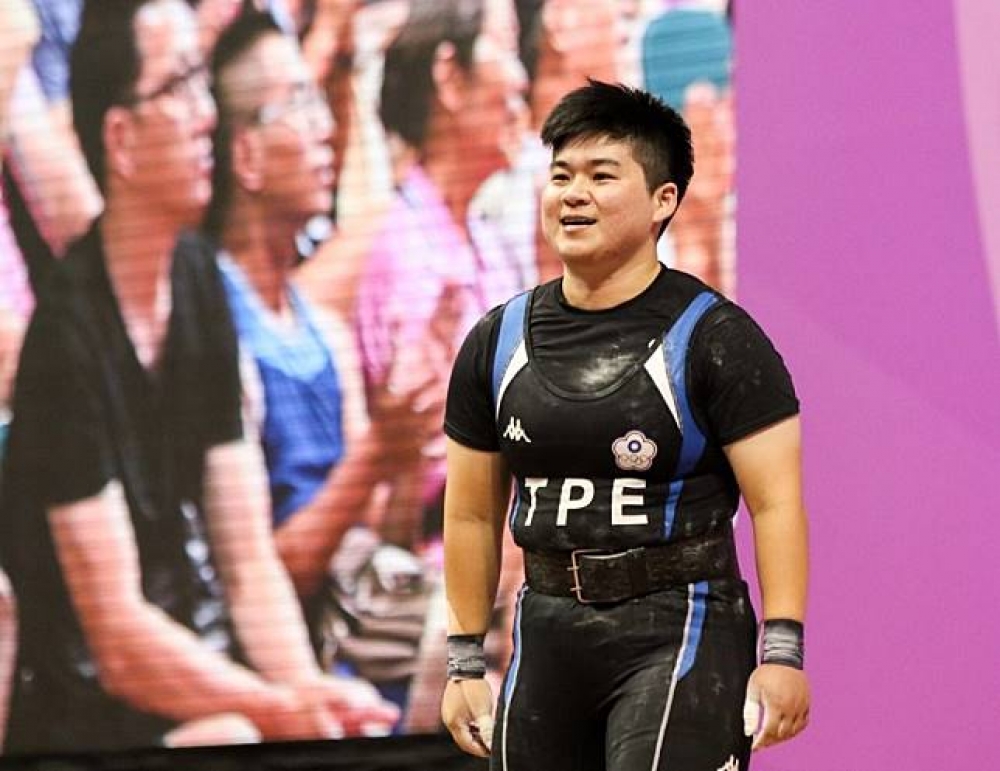 世大運舉重賽女子75公斤級女將姚季伶，最終以抓舉105公斤、挺舉131公斤，總和236公斤成績，拿下銅牌。（世大運組委會提供）