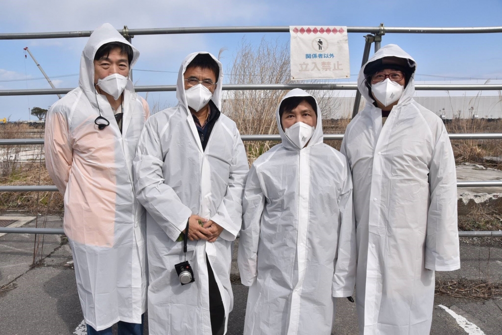 2016年作者與台日環保團體至福島核災除汙區考察，當地仍不適合人居住。（圖片由作者提供）