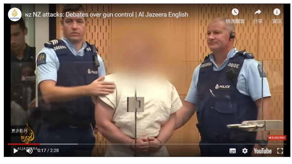 自稱「塔蘭特」、來自澳洲的兇手，與多名同夥開槍掃射，日前造成紐西蘭一處清真寺50人死亡和數十人輕重傷的悲劇。（圖片擷取自Youtube）