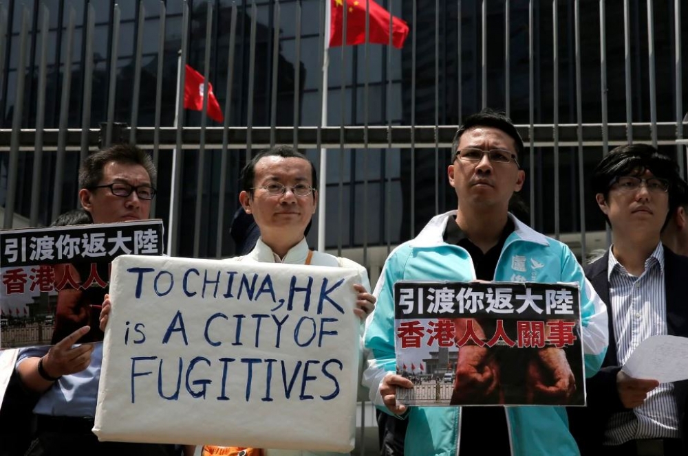 《逃犯條例》修訂一旦通過，香港法律將全面接駁中國法制，等於摧毀香港。（美聯社）
